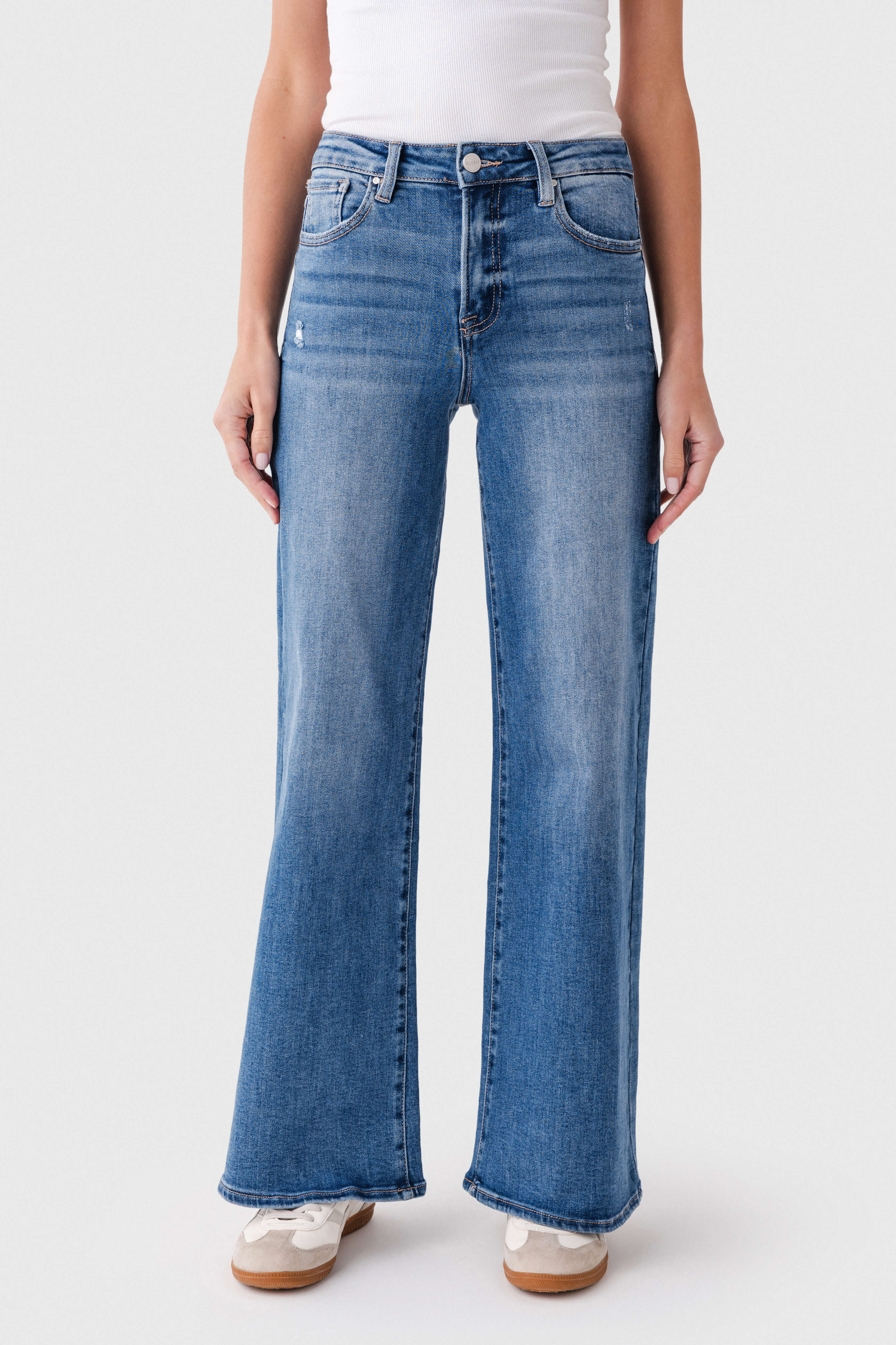 Vintage-distressed High-rise Wide-leg Jeans