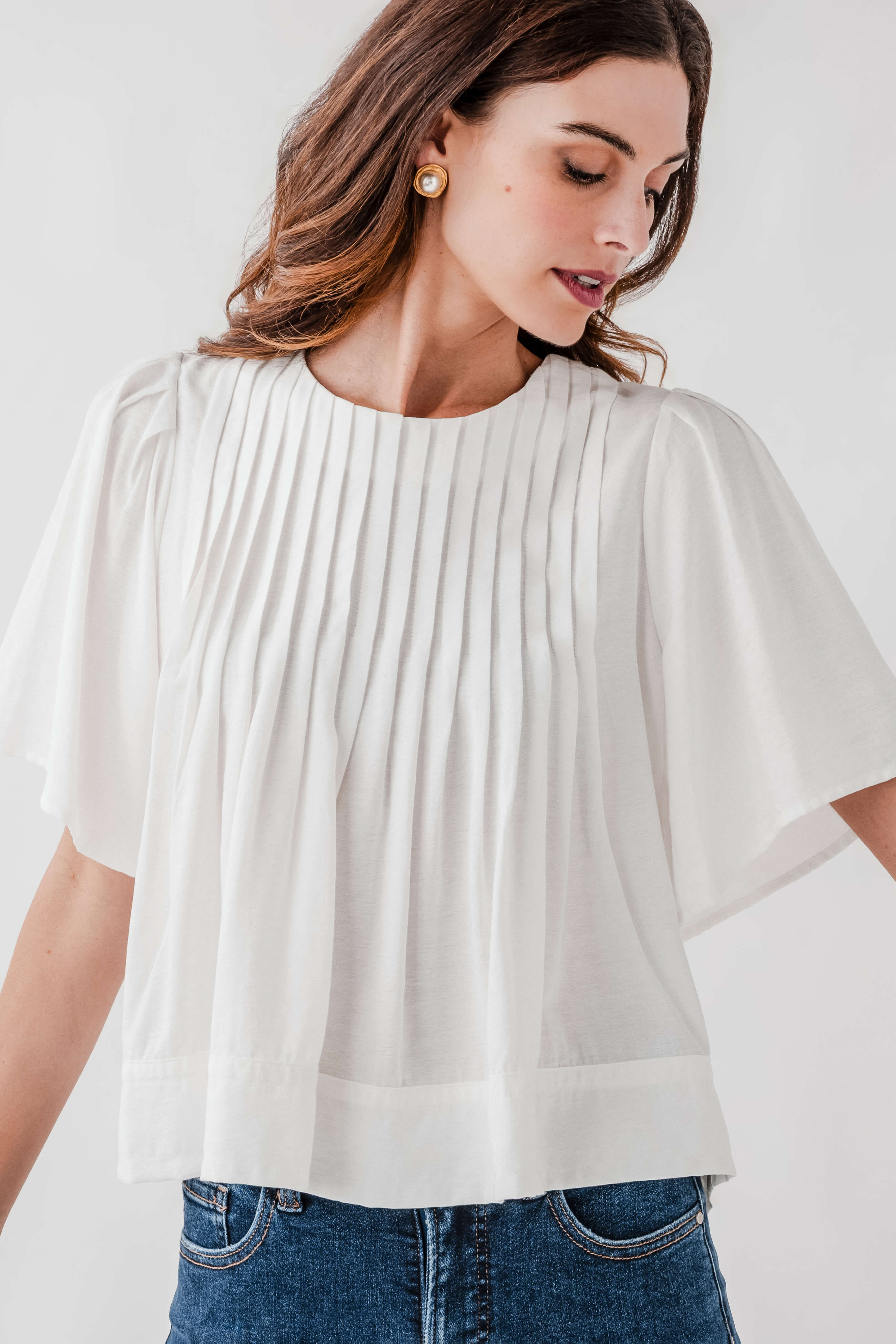 Pleated Cropped Short Sleeve Blouse